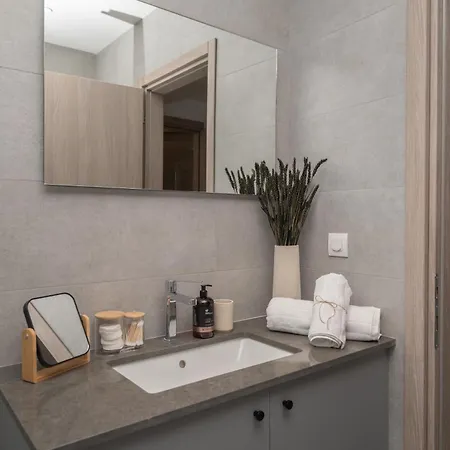 Ena & Ena Signature Seaview Homes