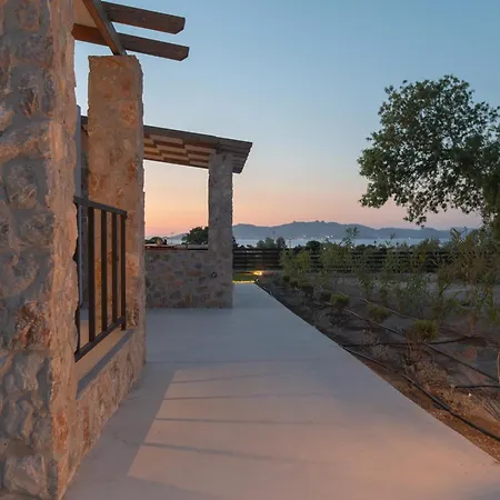 Ena & Ena Signature Seaview Homes *